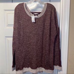 Comfy sweater with back detail